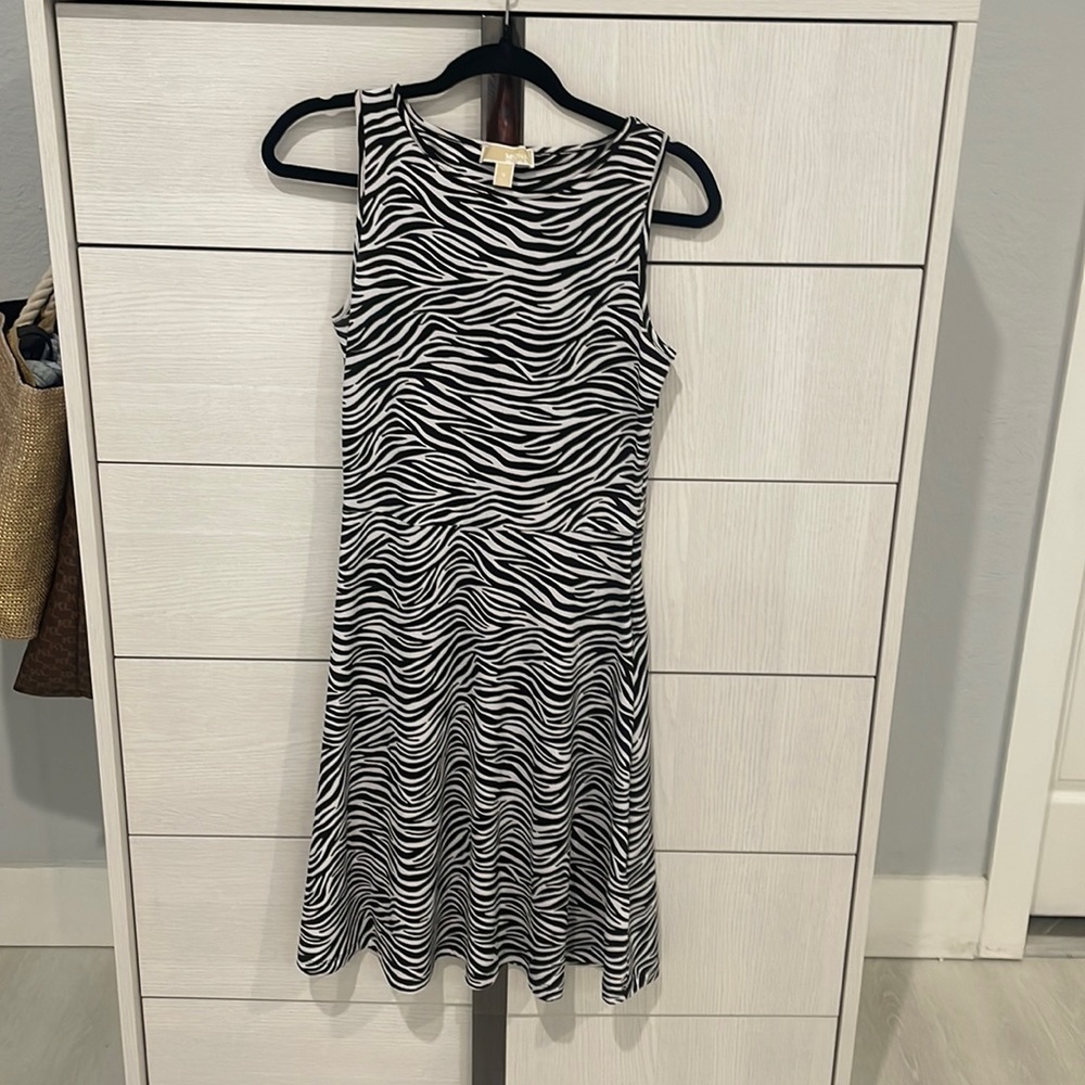 Michael Kors dress white and black new without tag